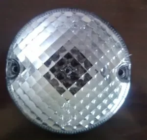 Farplas rond achteruitrijlicht wit voor caravan en camper, 94mm diameter, 12V/24V aansluiting.