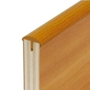 Halfrond kunststof T-profiel in beuken decor voor de stootvaste afwerking van caravan meubelpanelen.