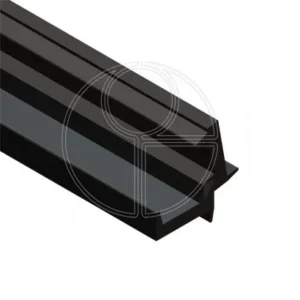 Lang zwart kunststof scharnierprofiel voor de achterklep van een Gobanna caravan of zelfbouw camper