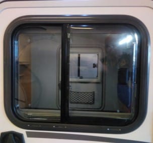 CA114-CA115 Schuifraam 450x500mm duoplissé Polyplastic Gobanna