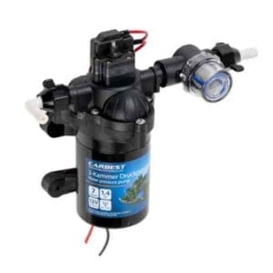 Zelfaanzuigende 12V membraan waterpomp met een capaciteit van 7 liter per minuut, inclusief filter en slangadapters voor camper en caravan | Gobanna