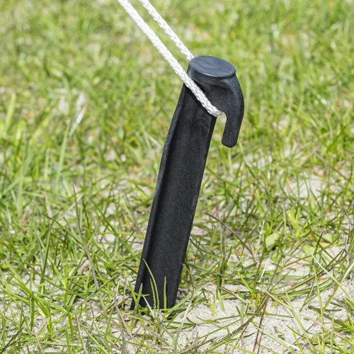 Set van 6 gele of witte nylon halfronde haringen van 30 cm van ProPlus voor het vastzetten van tenten in gras of weidegrond-6